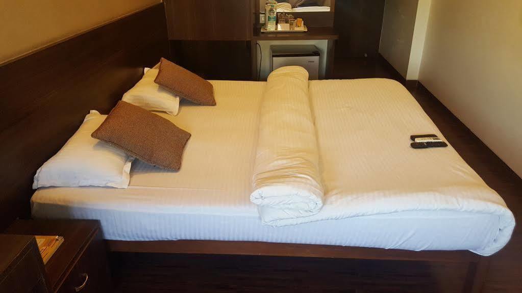 Hostel Mumbai By Maharana Inn Eksteriør bilde